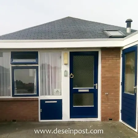De Seinpost No 9 Vakantiehuis