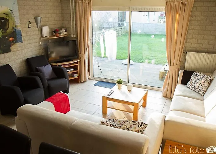 Holiday home De Seinpost No 9